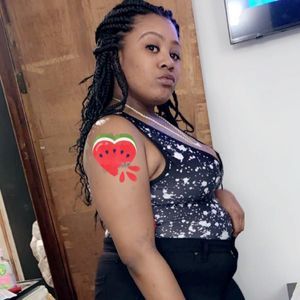 Meet your Posher, Antonia